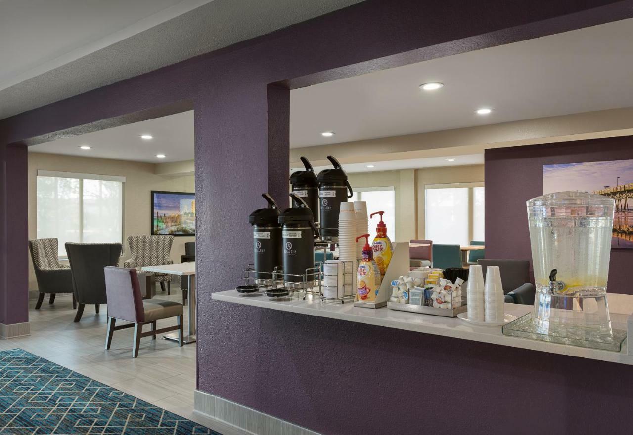 La Quinta Inn By Wyndham North Myrtle Beach Exterior photo